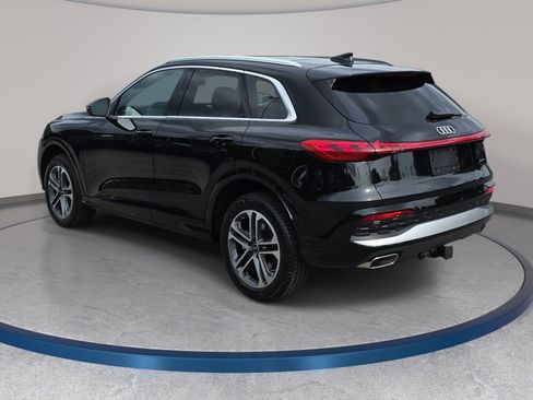 New 2026 Audi Q5 Premium Plus AWD/4WD image 7