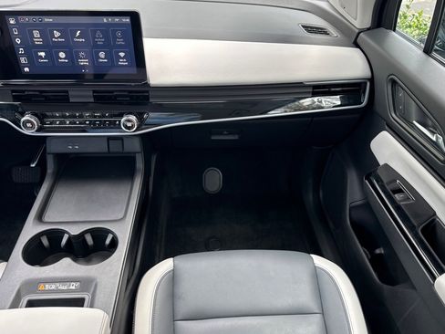 Used 2025 Honda Prologue Touring image 31