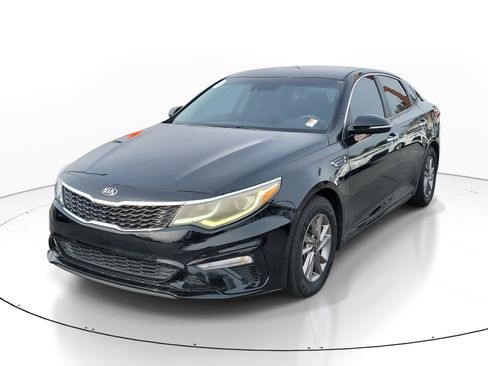 Used 2020 Kia Optima LX image 3