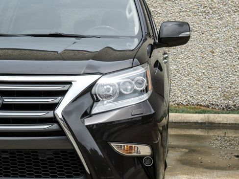 Used 2015 Lexus GX 460 Luxury AWD/4WD image 49