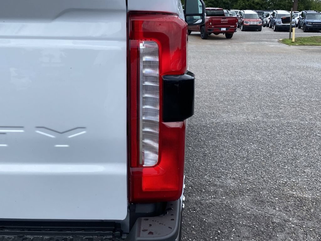 New 2025 Ford F350 XL w/ 360-Degree Camera Package RWD image 12