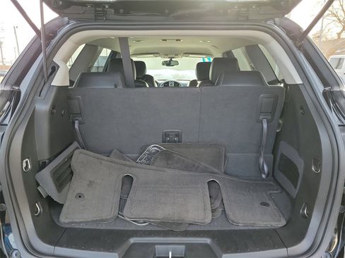 Used 2017 Buick Enclave Leather image 6