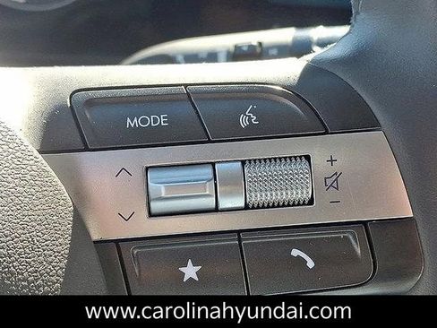 Certified 2025 Hyundai Kona SEL image 21