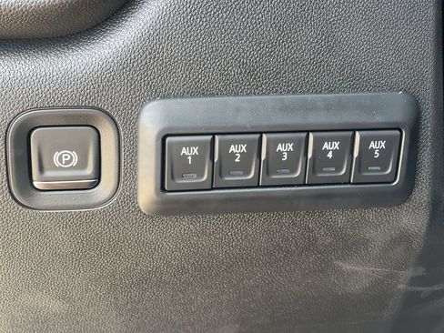 New 2025 GMC Sierra 2500 Pro w/ 1SA Pro Safety Plus Package RWD image 18
