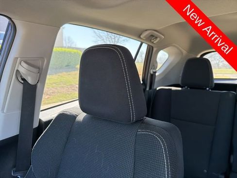 Used 2017 Toyota RAV4 XLE image 22