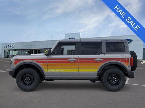 New 2026 Ford Bronco Big Bend w/ Free Wheeling Package AWD/4WD image 3