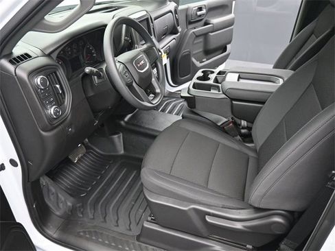 New 2026 GMC Sierra 2500 Pro w/ Convenience Package image 9