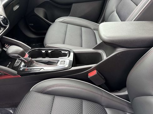 Used 2023 Chevrolet TrailBlazer RS w/ Sun and Liftgate Package image 15