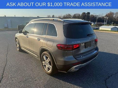 Used 2021 Mercedes-Benz GLB 250 4MATIC image 6