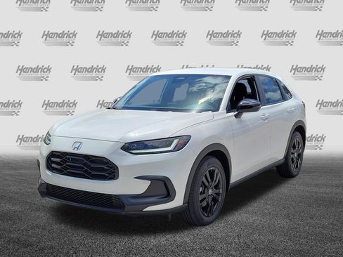 Used 2026 Honda HR-V Sport image 4