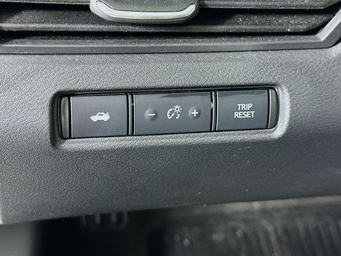 Used 2021 Nissan Altima 2.5 SR image 17