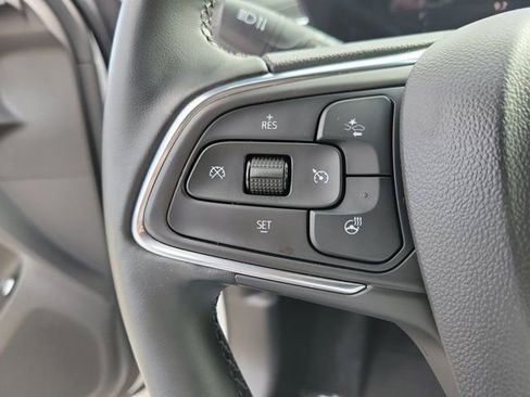 Used 2025 Buick Envista Avenir image 24