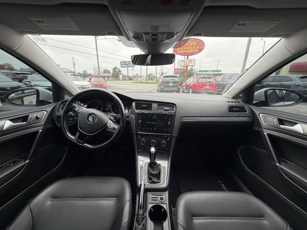 Used 2019 Volkswagen Golf S FWD image 14