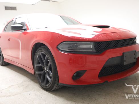 Used 2019 Dodge Charger GT w/ Blacktop Package RWD image 6