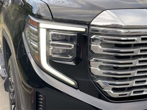 Used 2023 GMC Sierra 1500 Denali image 4