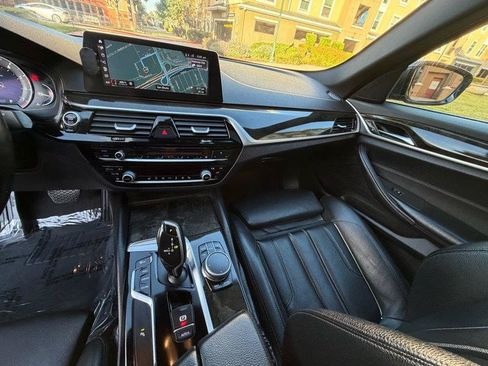 Used 2017 BMW 530i RWD image 71