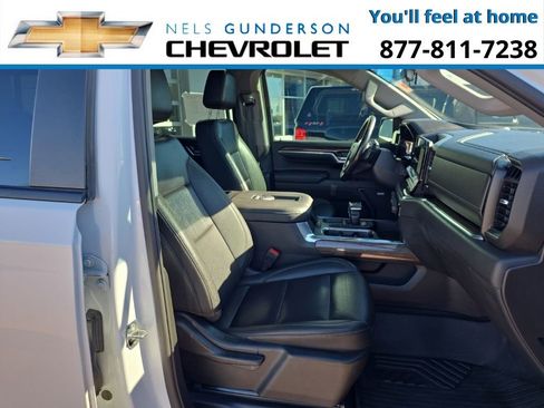 Used 2022 Chevrolet Silverado 1500 LT Trail Boss w/ LT Trail Boss Premium Package image 15