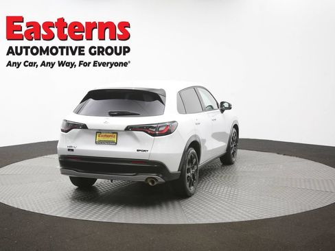 Used 2023 Honda HR-V Sport image 38