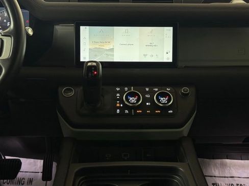 Used 2022 Land Rover Defender 110 X-Dynamic SE image 26