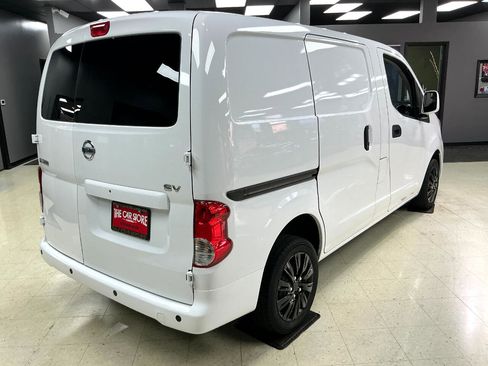Used 2021 Nissan NV200 SV w/ Back Door Glass Package image 3