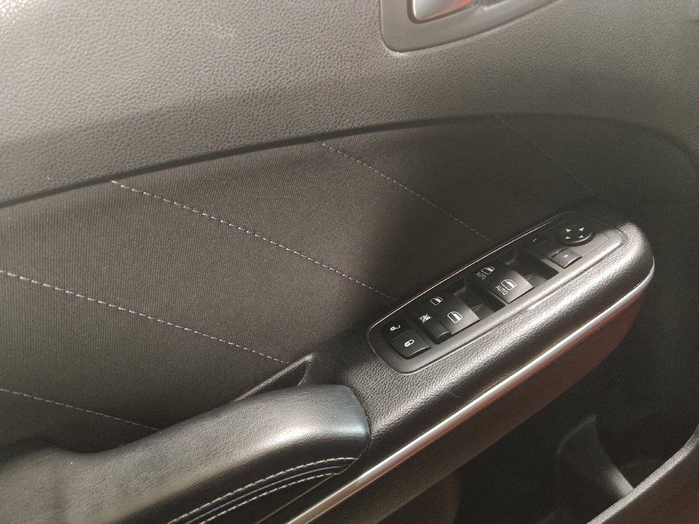 Used 2022 Dodge Charger SXT RWD image 27