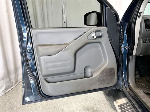 Used 2019 Nissan Frontier SV image 21