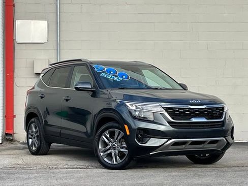 Certified 2023 Kia Seltos S image 1