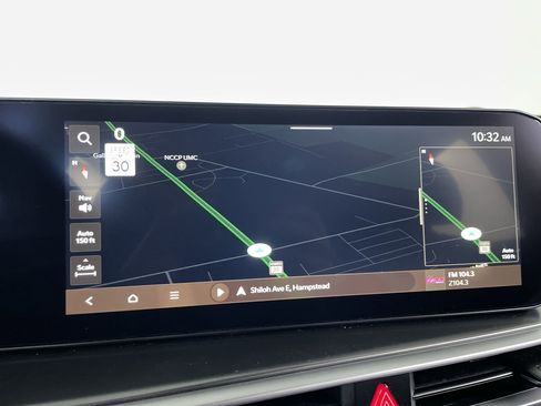 Used 2024 Kia Sorento S image 17