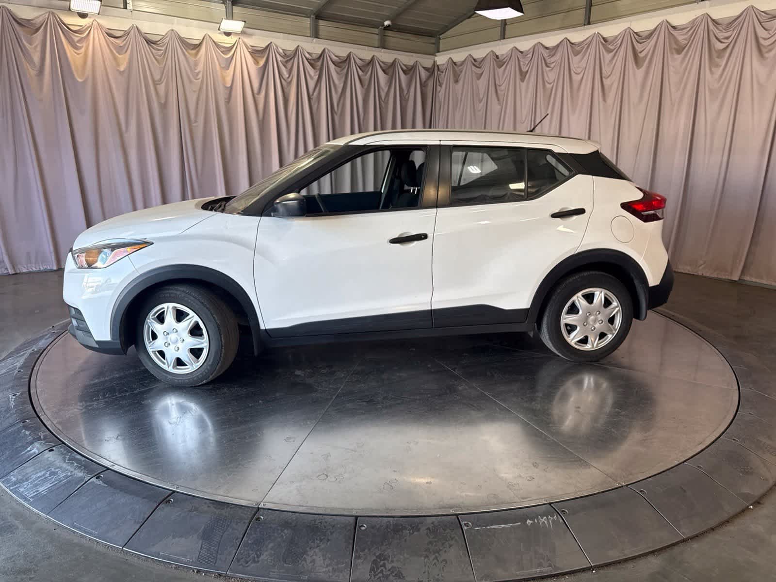 Used 2020 Nissan Kicks S FWD image 8