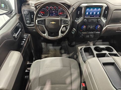 Used 2019 Chevrolet Silverado 1500 LT w/ Convenience Package image 4