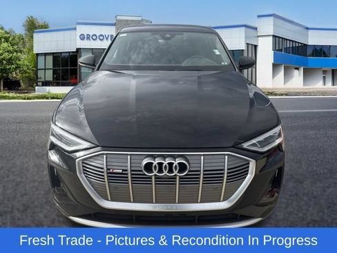 Used 2023 Audi e-tron Premium Plus AWD/4WD image 8