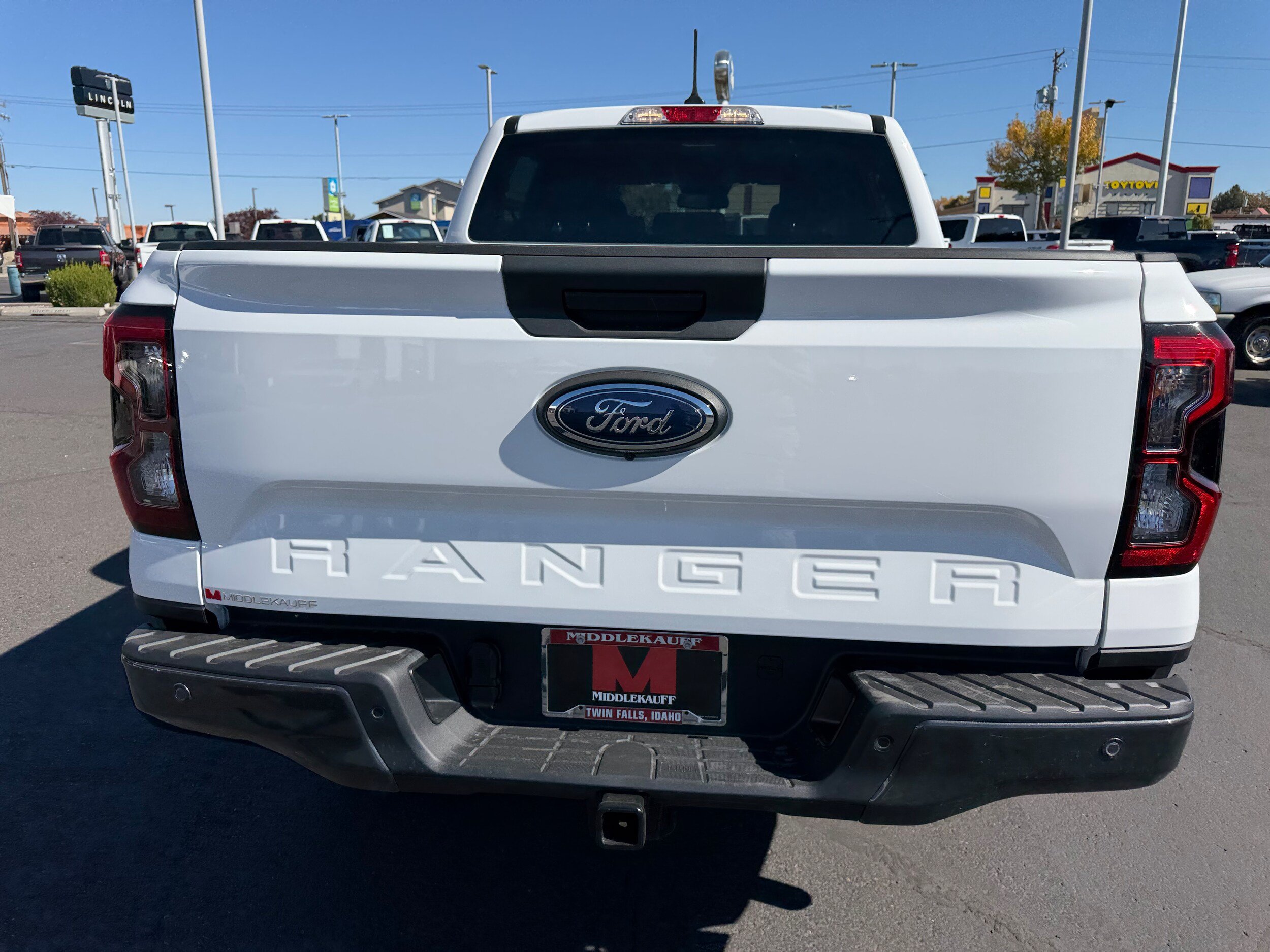New 2026 Ford Ranger XLT w/ FX4 Off-Road Package AWD/4WD image 4