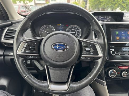 Used 2020 Subaru Forester Premium AWD/4WD image 23