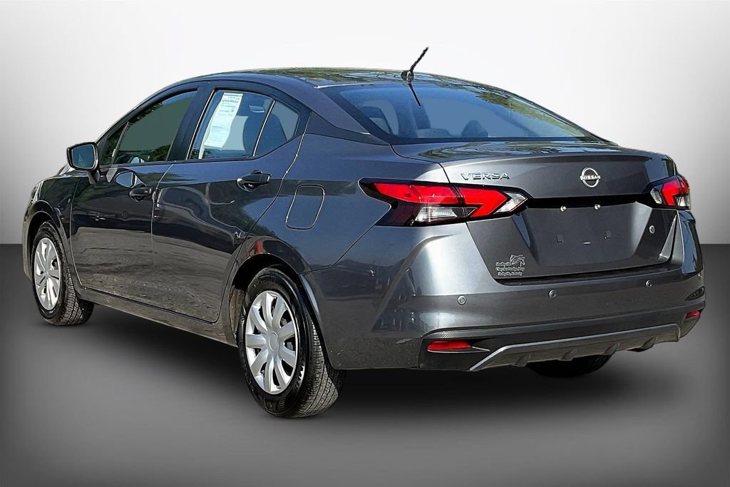 Used 2025 Nissan Versa S FWD image 4