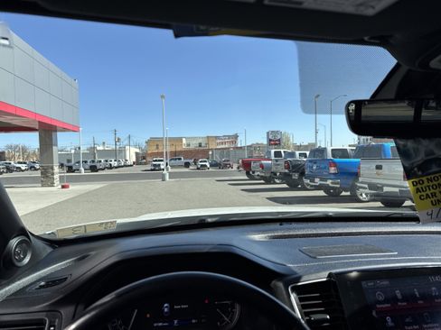 Used 2021 Honda Ridgeline Black Edition image 3