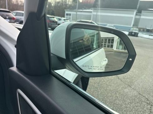 Certified 2023 Volkswagen Atlas SE w/ Panoramic Sunroof Package image 37