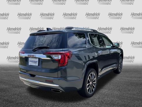 Used 2020 GMC Acadia Denali w/ Technology Package FWD image 9