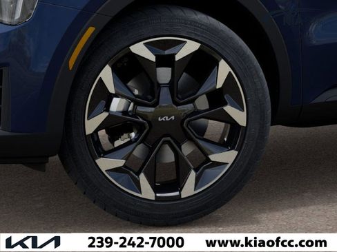 New 2026 Kia Sorento EX image 9