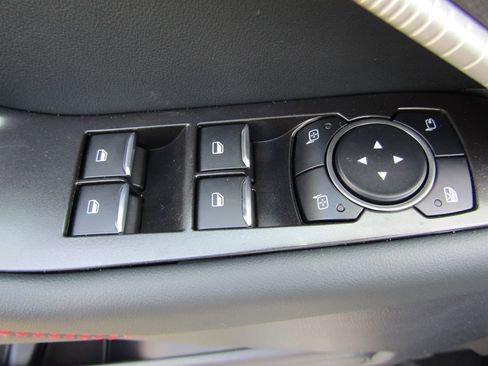 New 2025 Ford Explorer ST-Line w/ Premium Package image 15