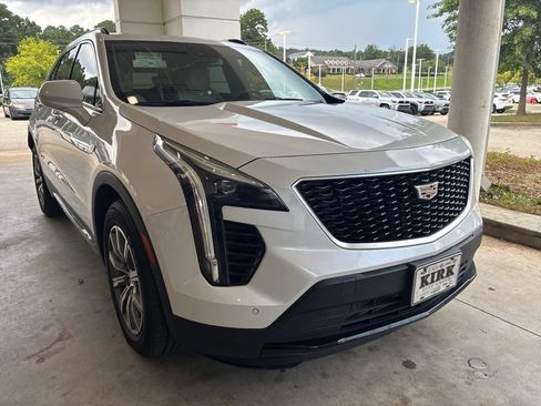 Used 2020 Cadillac XT4 Sport FWD image 4