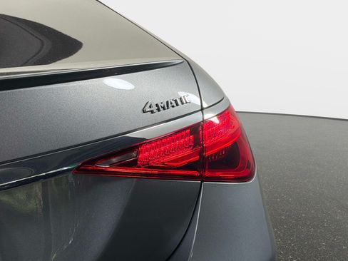 Used 2022 Mercedes-Benz S 580 4MATIC Sedan image 9