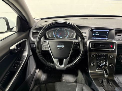 Used 2014 Volvo S60 T5 w/ Climate Package image 23