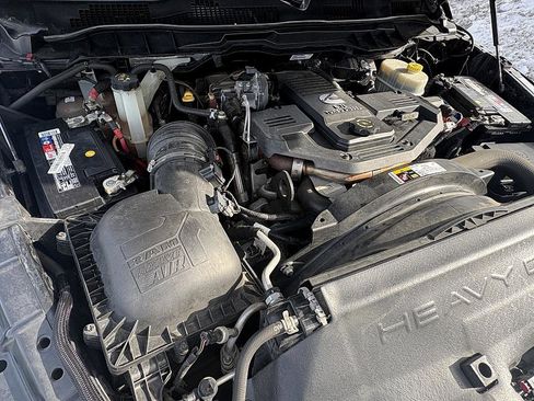 Used 2016 RAM 2500 Laramie w/ Sport Appearance Group image 25
