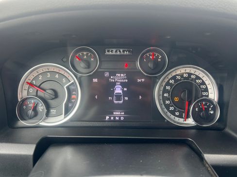 Used 2016 RAM 2500 Big Horn image 21