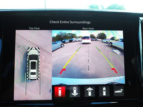 New 2026 Chrysler Pacifica Pinnacle image 21