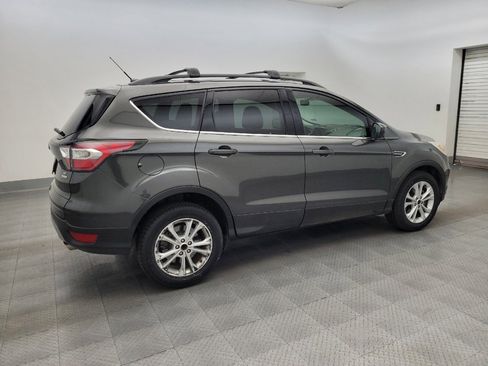 Used 2017 Ford Escape SE w/ SE Leather Comfort Package FWD image 10