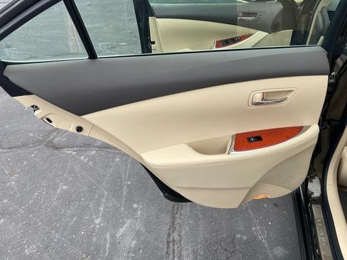 Used 2010 Lexus ES 350 FWD image 16