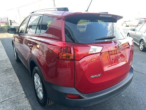 Used 2014 Toyota RAV4 LE AWD/4WD image 5