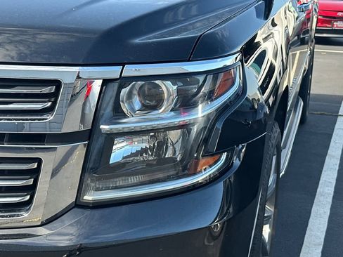 Used 2019 Chevrolet Suburban Premier AWD/4WD image 11