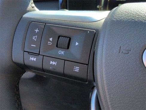 New 2026 INFINITI QX60 Luxe w/ Family Package image 20